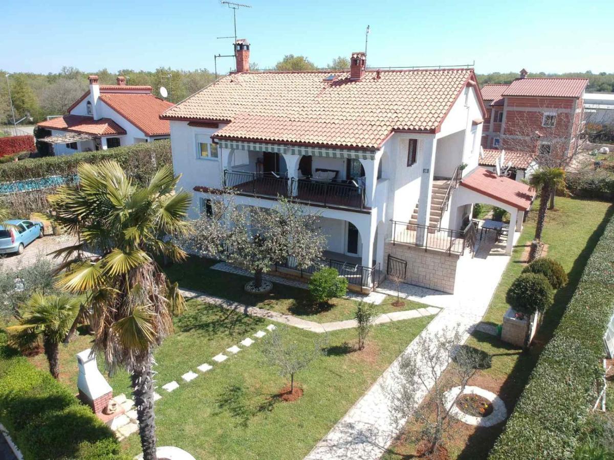 Villa Nina Porec Exterior photo